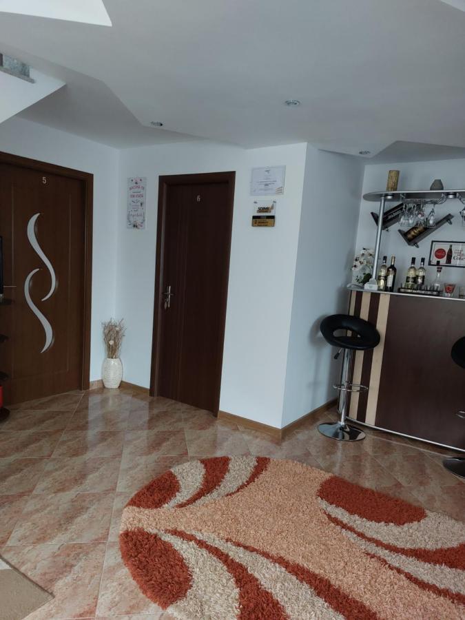 Vila Georgeta Zărneşti Bagian luar foto